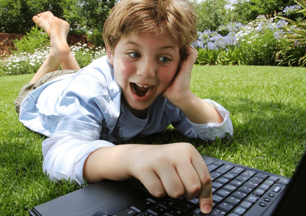 Get Ready for the Summer with WiFi in your garden 16 WiFi Garden