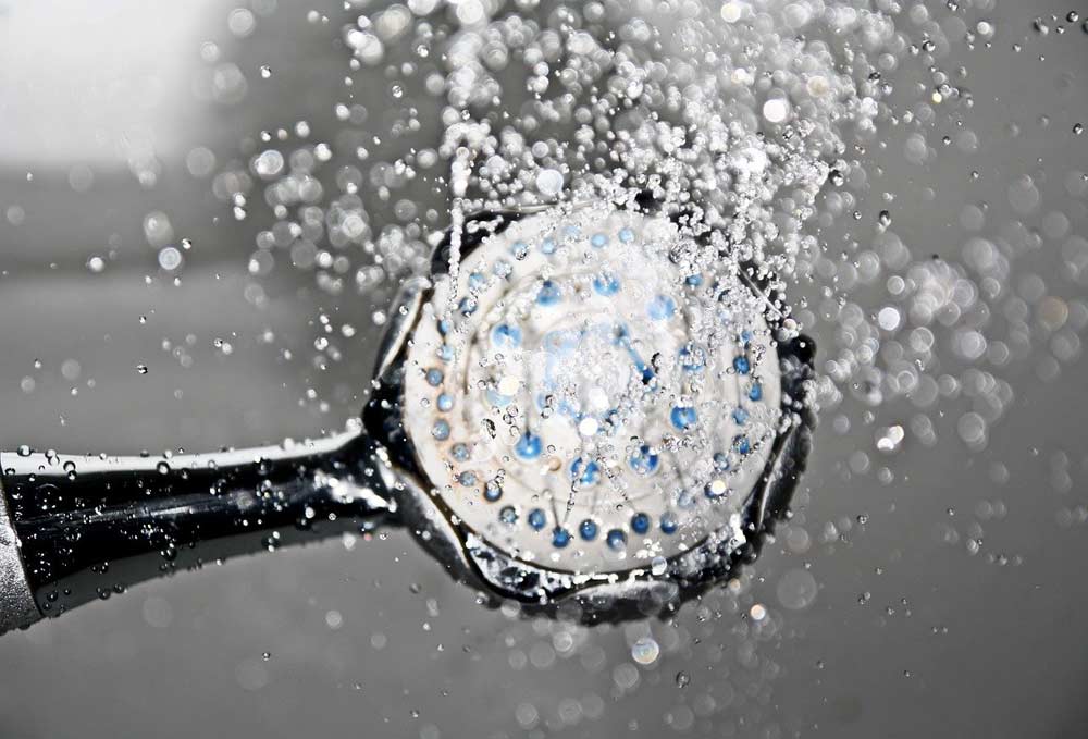 US manufacturer announces smart bathroom solutions 10 Showerhead