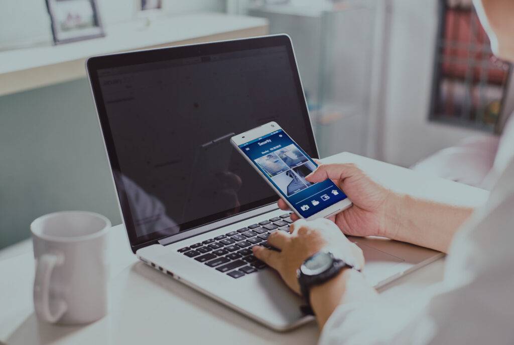 Did you know that smart lighting can boost home security? 1 home sec