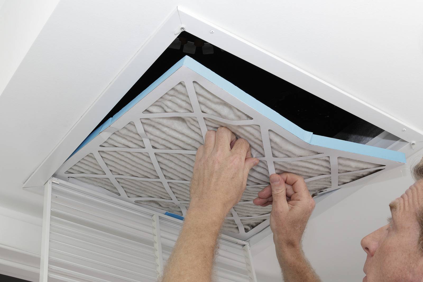 Cutting Costs:10 Tips To Help Reduce Energy Bills 75 change air filter